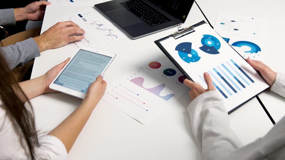 How to analyze domain market trends